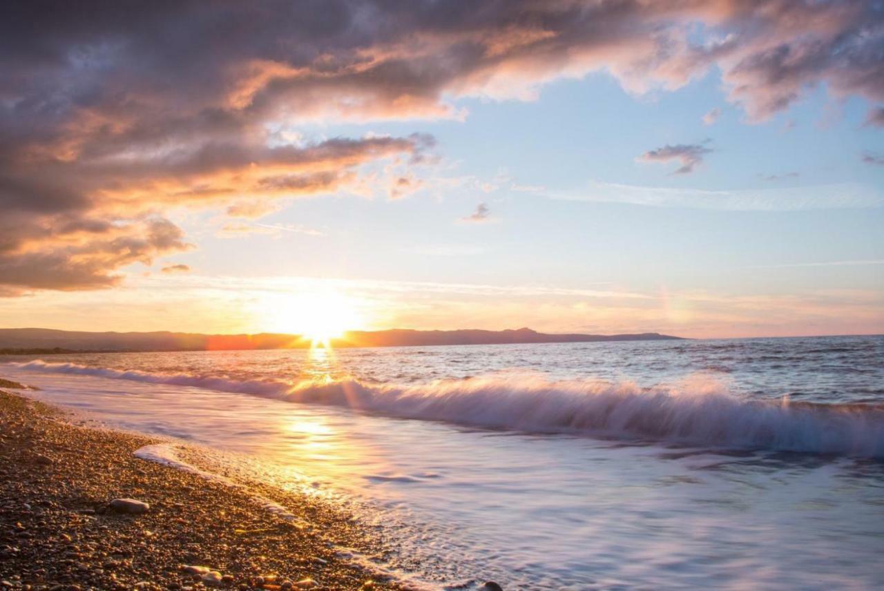 Villa Seashore One パ フォス エクステリア 写真